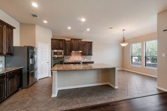 3631 Valencia Peak in San Antonio, TX - Building Photo - Building Photo