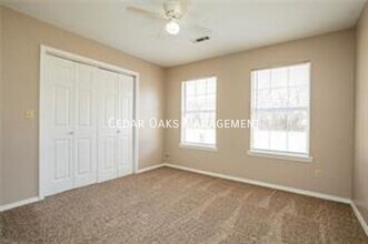 172 Killdeer Dr in Farmington, AR - Foto de edificio - Building Photo