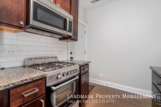 2642 W Luther St in Chicago, IL - Building Photo - Building Photo