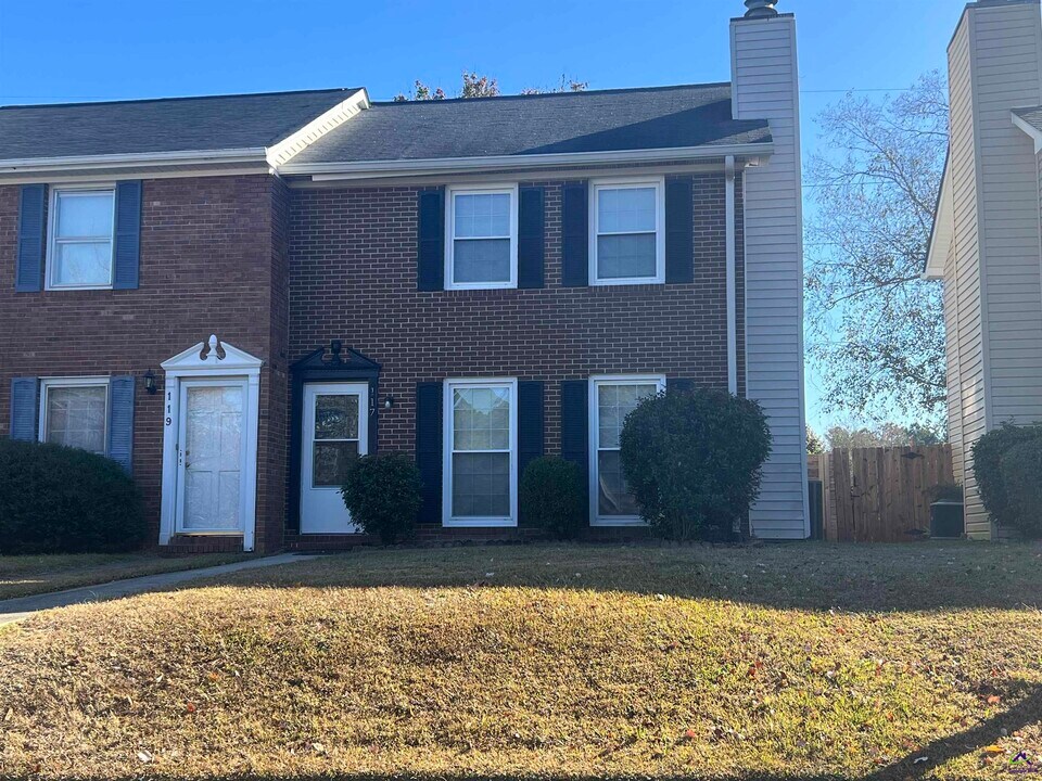 117 N Springs Ct in Macon, GA - Building Photo