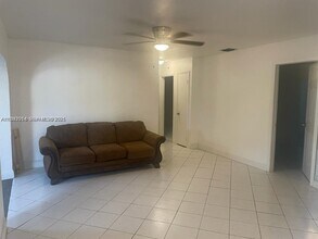 2993 NW 191st Terrace in Miami Gardens, FL - Building Photo - Building Photo