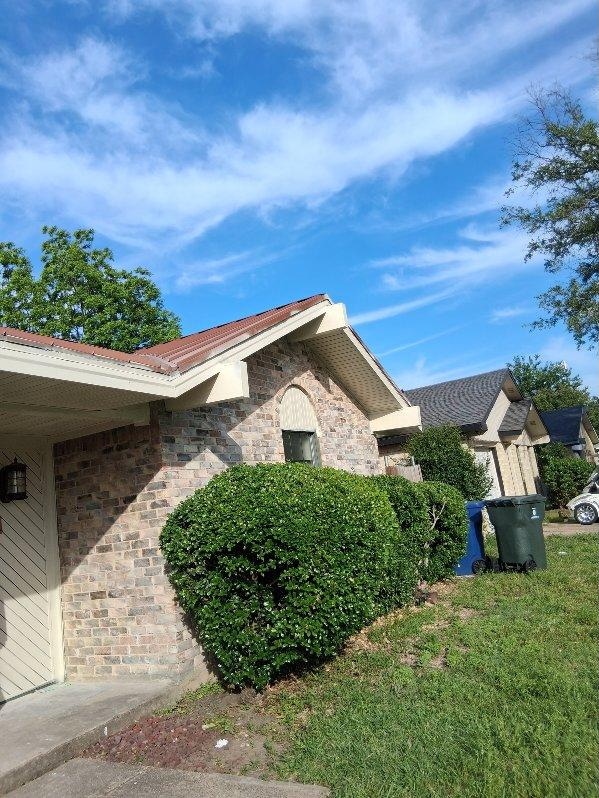 property at 4902 Stagecoach Ln