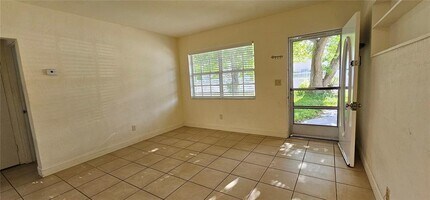 180 2nd St SW in Largo, FL - Building Photo - Building Photo