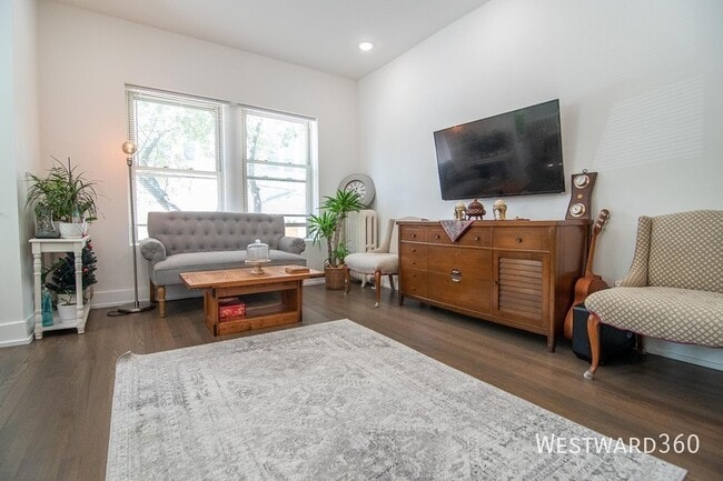 6201 N Glenwood Ave in Chicago, IL - Building Photo - Building Photo