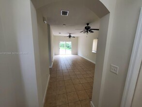 2531 NE 41st Terrace in Homestead, FL - Building Photo - Building Photo