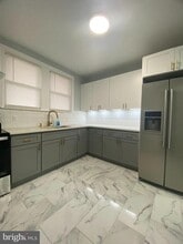 6716 Cobbs Creek Pkwy in Philadelphia, PA - Building Photo - Building Photo
