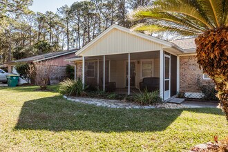 410 Tanglewood Dr in Fort Walton Beach, FL - Building Photo - Building Photo