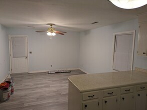 203 Water Oak Dr in Goose Creek, SC - Building Photo - Building Photo