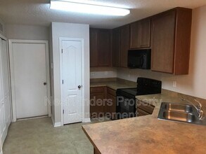7637 Melvin Rd in Jacksonville, FL - Building Photo - Building Photo