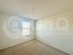 1435 E Angie Dr in Casa Grande, AZ - Building Photo - Building Photo