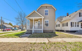 1100 Hovey St SW in Grand Rapids, MI - Building Photo