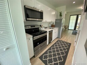 4100 SW 64th Ave-Unit -214 in Davie, FL - Building Photo - Building Photo