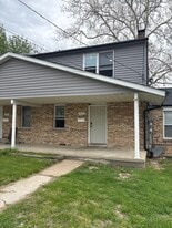 812 Nathan St in St. Charles, MO - Building Photo