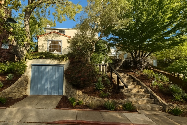 property at 1157 Oxford St