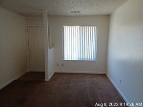 204 W Dakota Ave in Fresno, CA - Building Photo - Building Photo