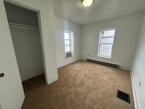 5290 Main St in Stephens City, VA - Building Photo - Building Photo