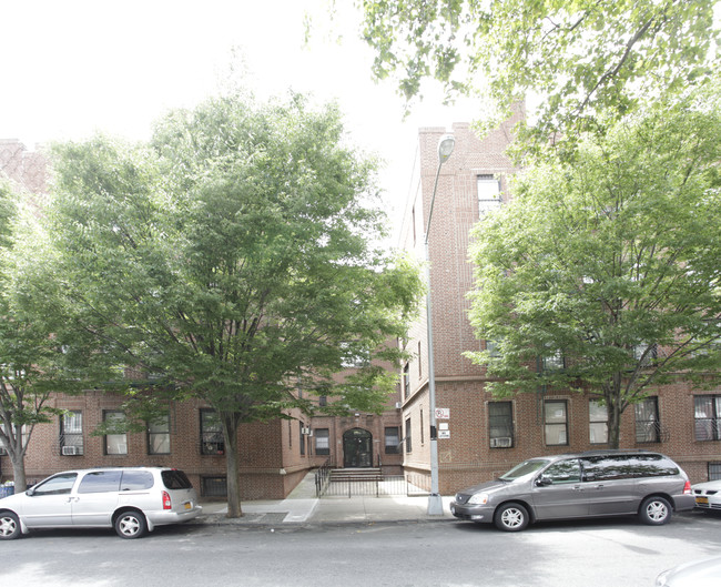 2106 Union St in Brooklyn, NY - Foto de edificio - Building Photo