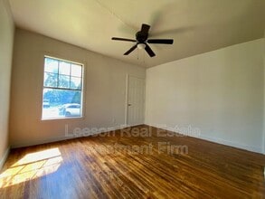 545 Wyche St in Bossier City, LA - Foto de edificio - Building Photo