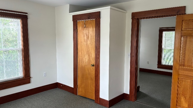 261 Main St in Farmington, ME - Building Photo - Building Photo