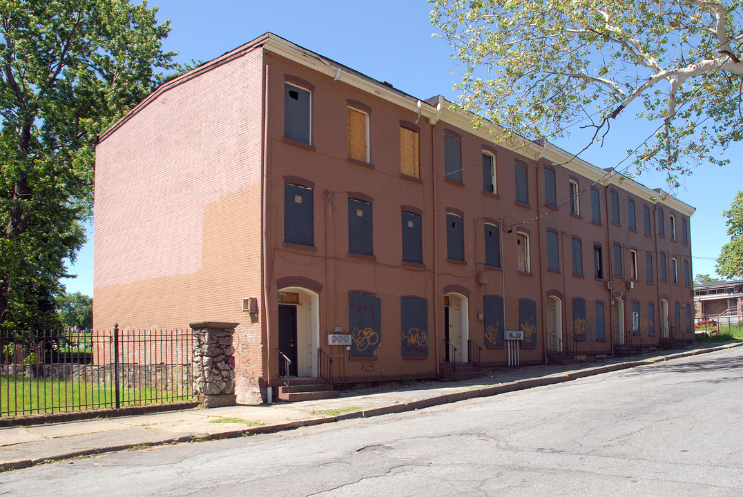 159 Washington St in Newburgh, NY - Foto de edificio