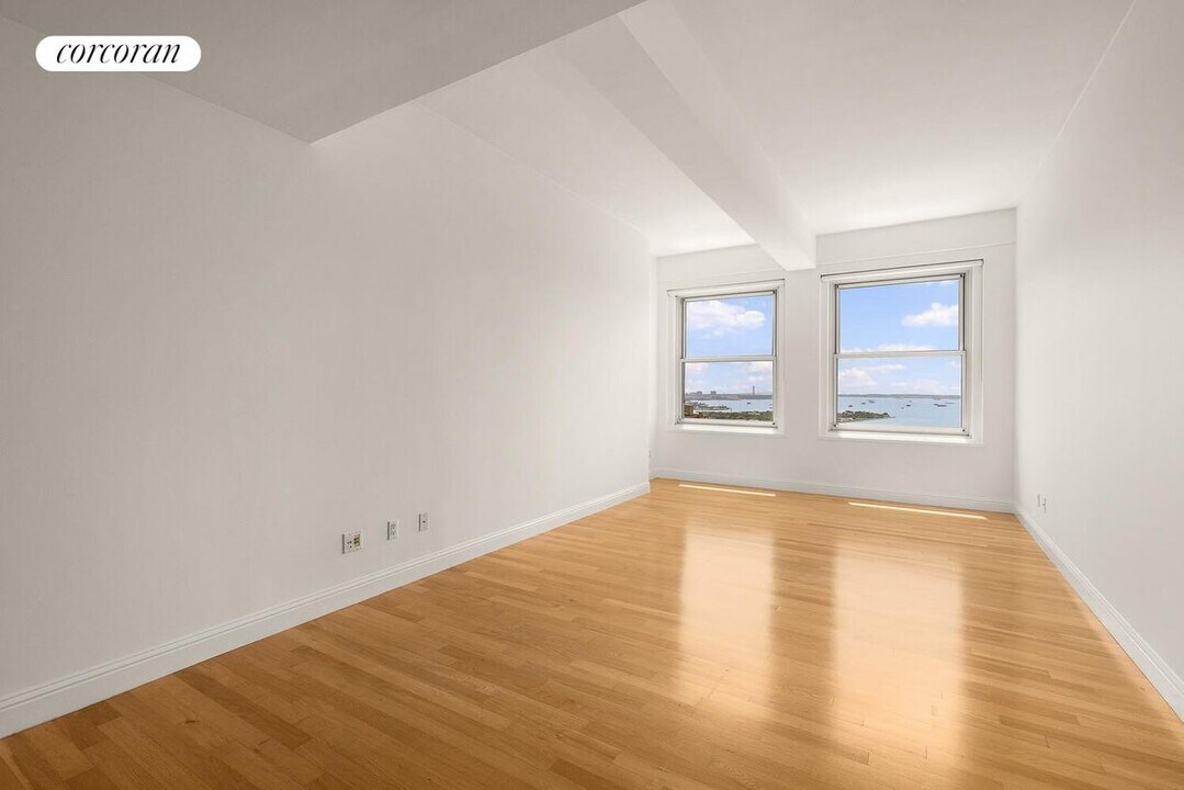 88 Greenwich St in New York, NY - Building Photo