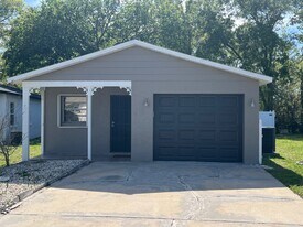 4859 Billy Direct Ln in Lutz, FL - Building Photo