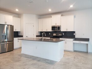 2953 Howley Aly in St. Cloud, FL - Building Photo - Building Photo