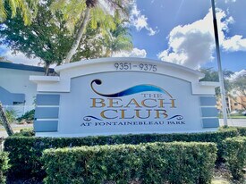 9371 Fontainebleau Blvd in Miami, FL - Building Photo