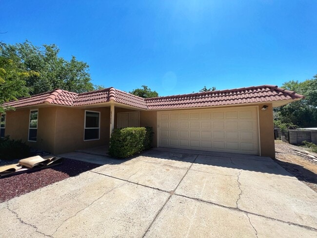 property at 4328 Magnolia Dr NE