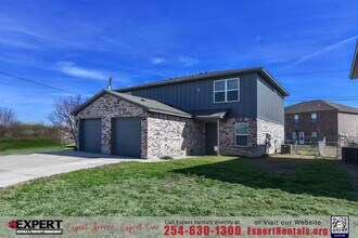 2816 Leroy Cir in Killeen, TX - Building Photo - Building Photo