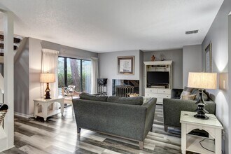 290 Sandestin Blvd in Miramar Beach, FL - Building Photo - Building Photo