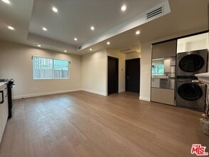 18242 Rayen St in Los Angeles, CA - Building Photo - Building Photo