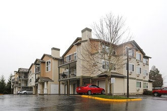 The Crossings in Beaverton, OR - Foto de edificio - Building Photo