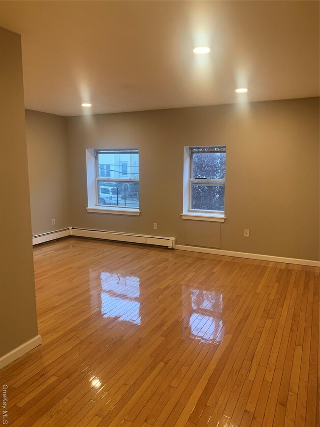 property at 118 Park Hill Ave