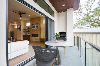 4709 Gibson St in Houston, TX - Building Photo - Building Photo