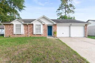 8314 Poplar Ridge Ln in Humble, TX - Building Photo