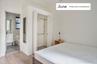 Room in Shared 3.0 bed/3 bath home in New York, NY - Building Photo