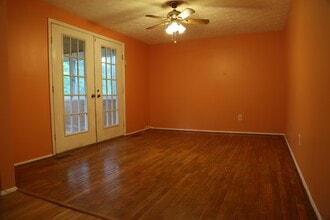12945 Pinecrest road in Herndon, VA - Building Photo - Building Photo