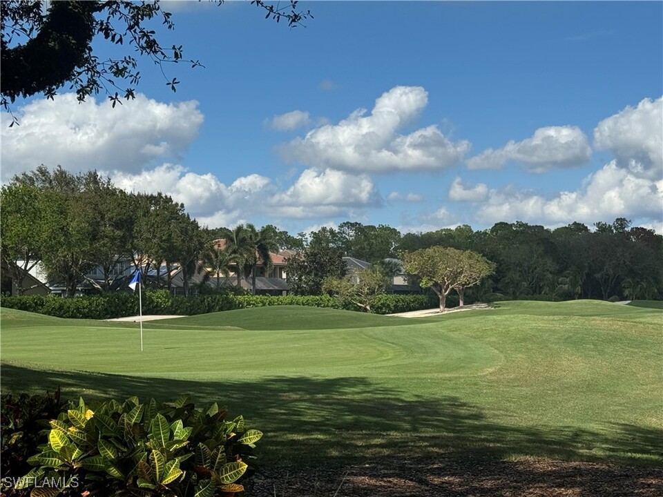 1888 Crestview Way in Naples, FL - Building Photo