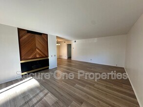 31555 Lindero Canyon Rd in Westlake Village, CA - Building Photo - Building Photo