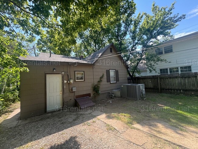 property at 421 Old Main St