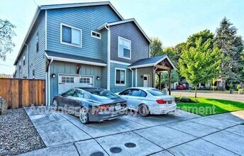 2092 NW Arthur Pl in Corvallis, OR - Building Photo - Building Photo