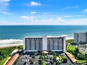 10410 S Ocean Dr, Unit 308 in Jensen Beach, FL - Building Photo - Building Photo
