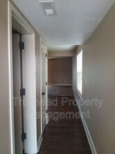 21616 Westover Ct in Peculiar, MO - Building Photo - Building Photo