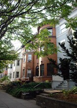 1834 Calvert St NW in Washington, DC - Building Photo - Building Photo