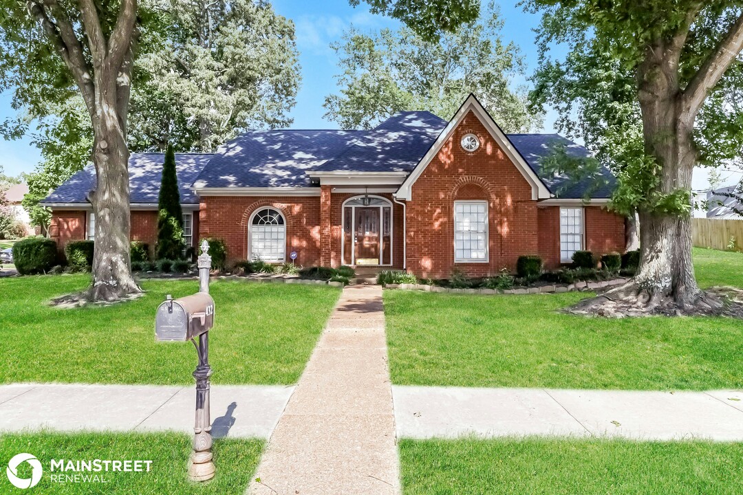 432 Leaf Trail Ln in Memphis, TN - Building Photo