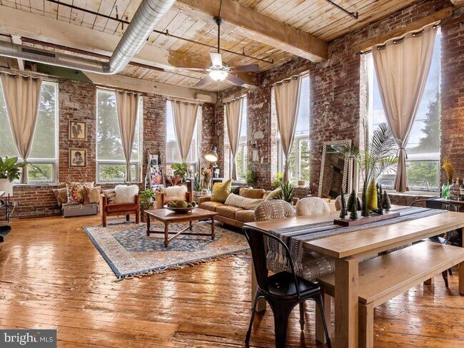 1100-06 Shackamaxon St-Unit -2D in Philadelphia, PA - Building Photo - Building Photo