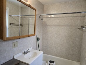 84 Boylston St-Unit -2 in Malden, MA - Building Photo - Building Photo