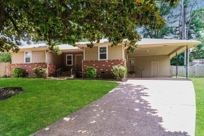 6247 Brightwood Cove in Memphis, TN - Building Photo - Building Photo
