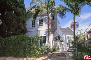 9373 W Olympic Blvd in Beverly Hills, CA - Building Photo